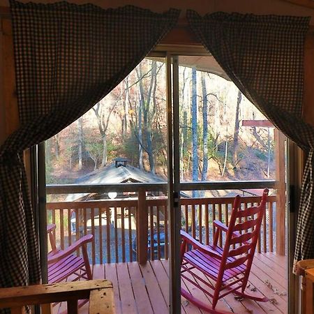 Oktoberfest Themed Cabin In Woods Stream #14 헬렌 외부 사진